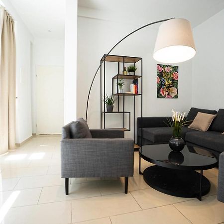 Chic Newly-Renovated Apartment Steps From Subway In Vienna'S Hernals District المظهر الخارجي الصورة